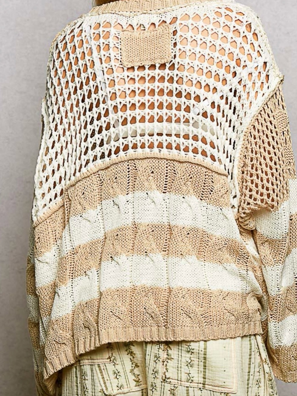 POL Open-Knit V-Neck Sweater in Beige and Cream - Picture 4 of 4